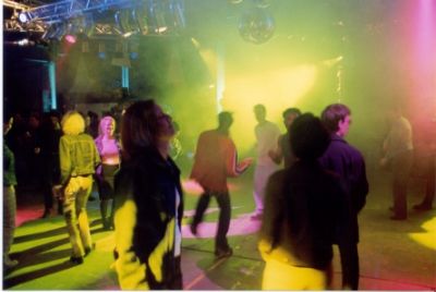  Colors 2001